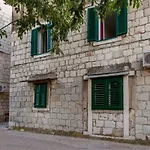 Panorama Hostel *